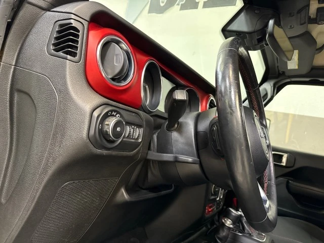 2019 Jeep JL Wrangler - Image 20 of 21