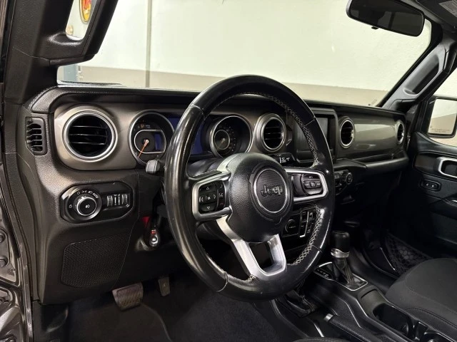 2019 Jeep JL Wrangler - Image 17 of 21