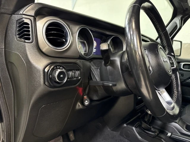 2019 Jeep JL Wrangler - Image 20 of 21