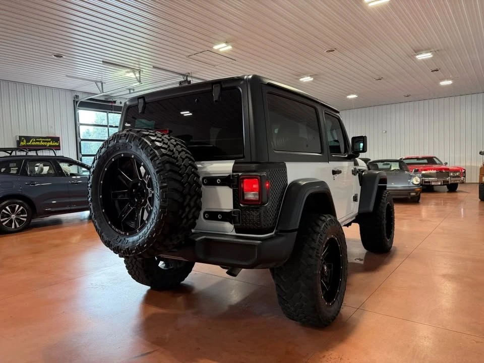2019 Jeep JL Wrangler - Image 8 of 20