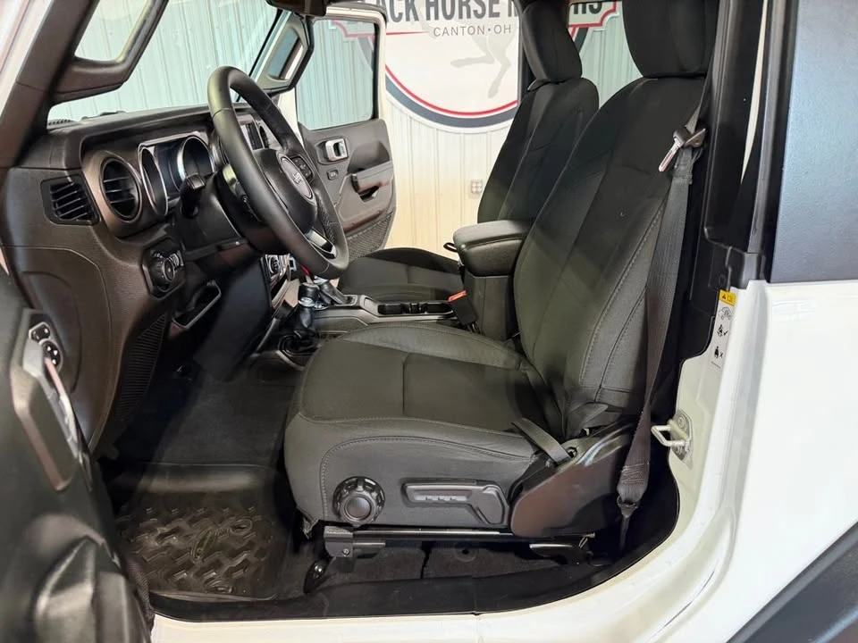 2019 Jeep JL Wrangler - Image 16 of 20