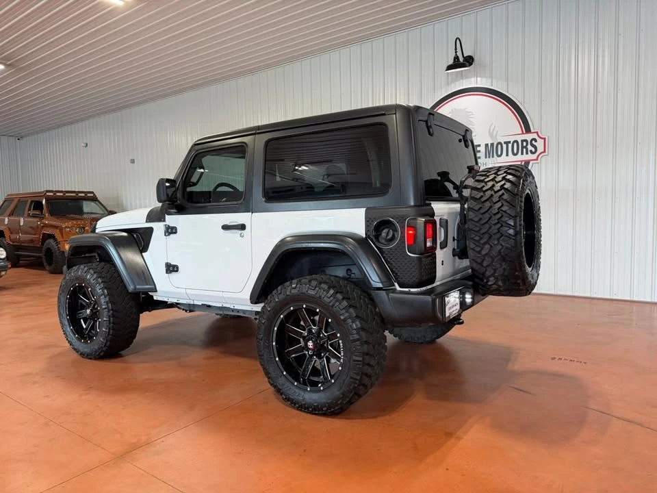 2019 Jeep JL Wrangler - Image 10 of 20