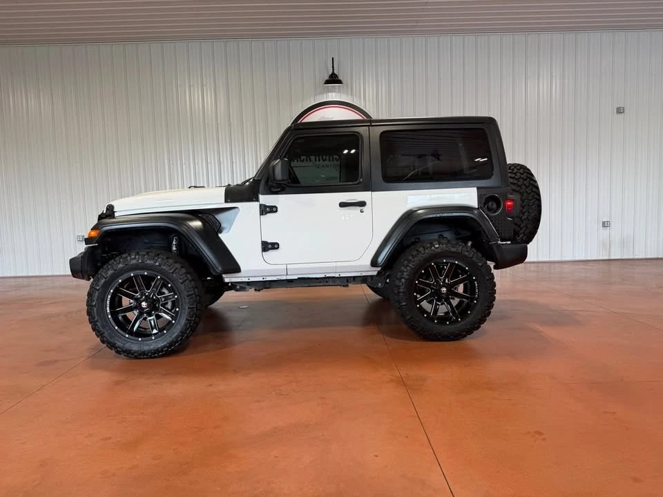 2019 Jeep JL Wrangler - Image 3 of 20