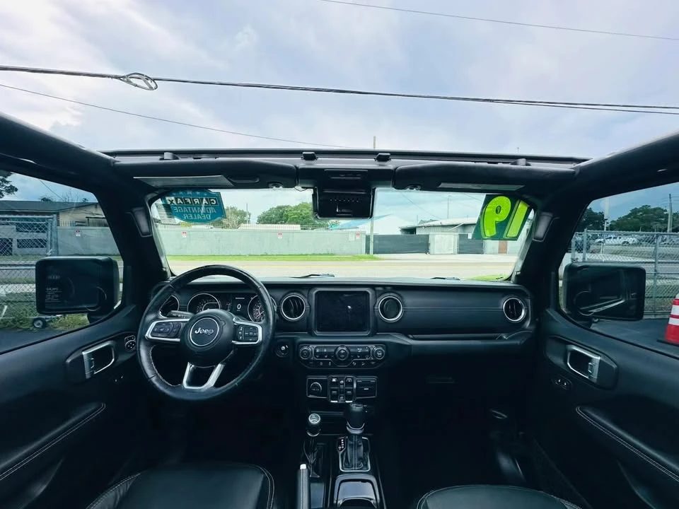 2019 Jeep JL Wrangler - Image 10 of 17