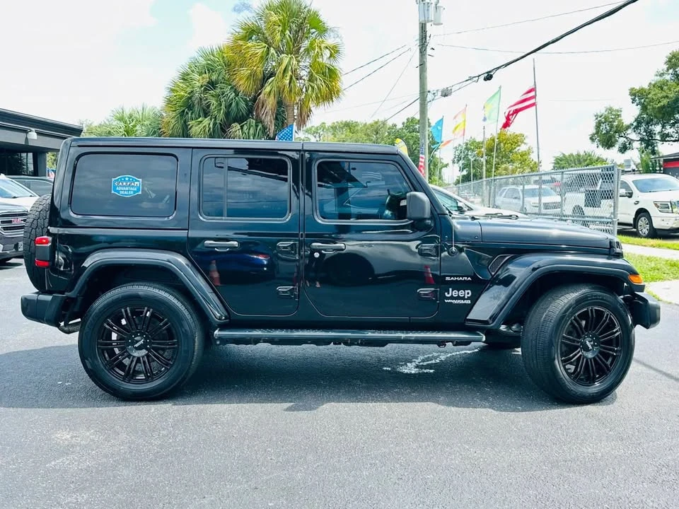 2019 Jeep JL Wrangler - Image 8 of 17