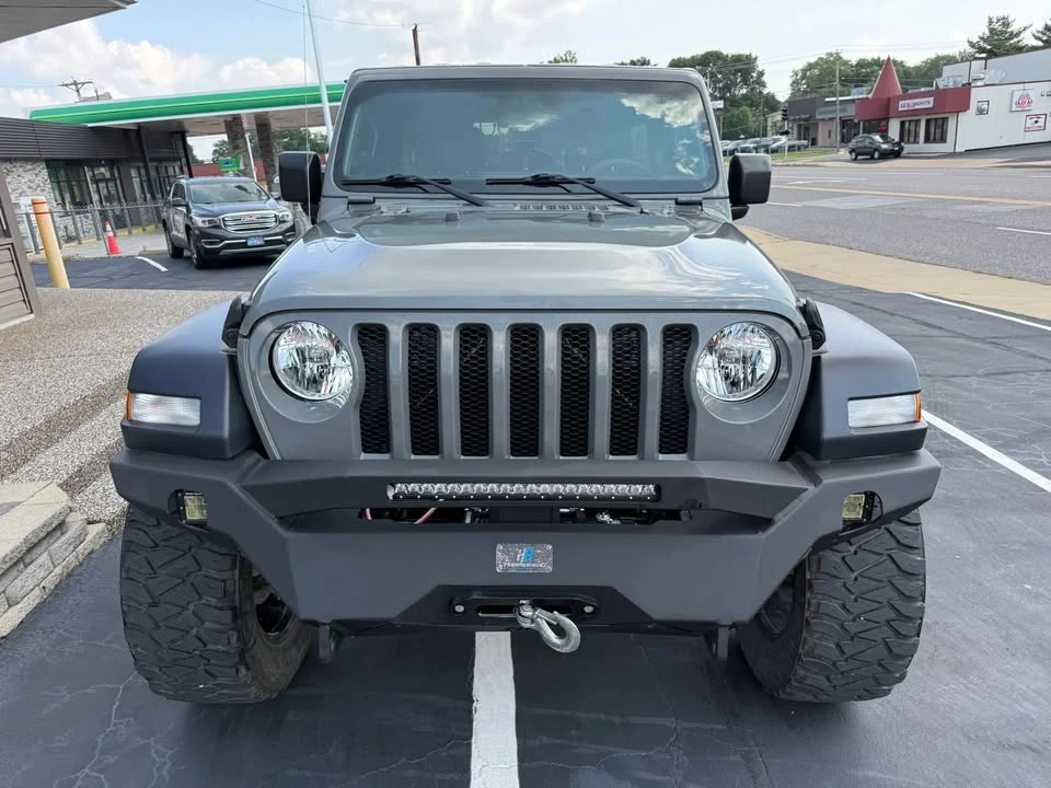 2019 Jeep JL Wrangler - Image 2 of 20