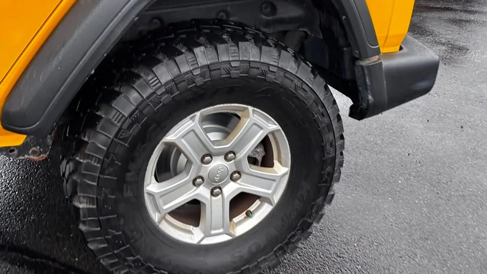 2019 Jeep JL Wrangler - Image 9 of 19