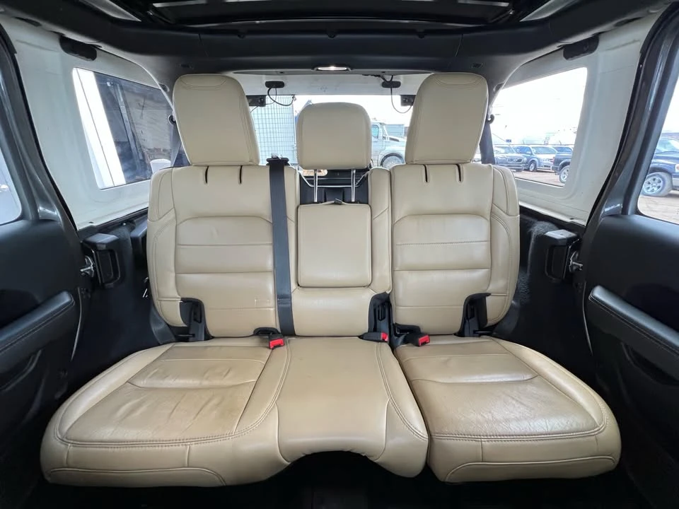 2019 Jeep JL Wrangler - Image 20 of 20