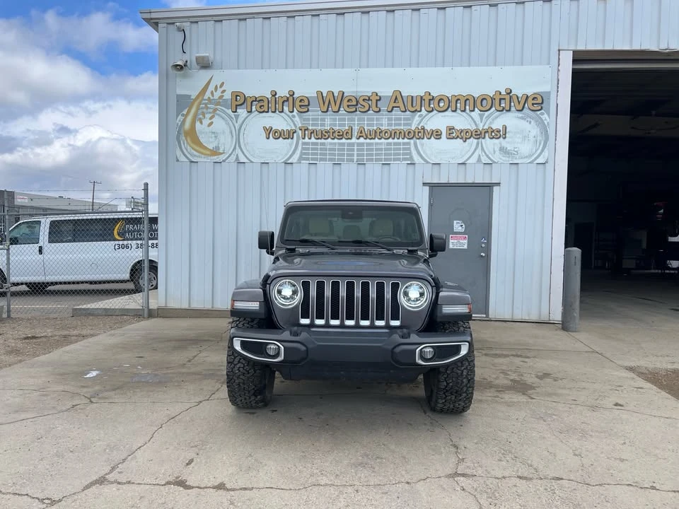 2019 Jeep JL Wrangler - Image 2 of 20