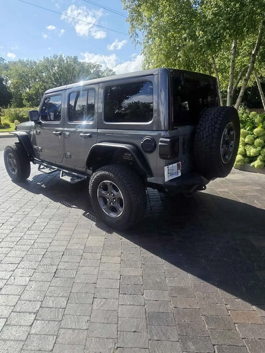 2019 Jeep Wagoneer - Image 5 of 17