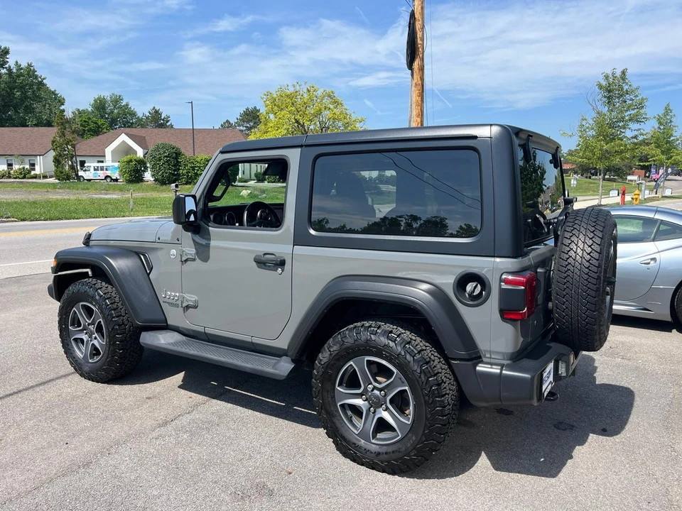 2019 Jeep JL Wrangler - Image 5 of 31