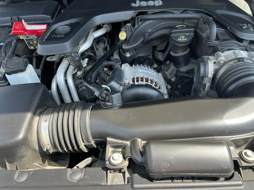 2019 Jeep JL Wrangler - Image 20 of 31