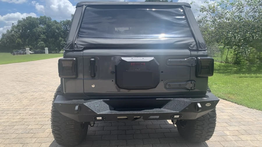 2019 Jeep JL Wrangler - Image 5 of 7