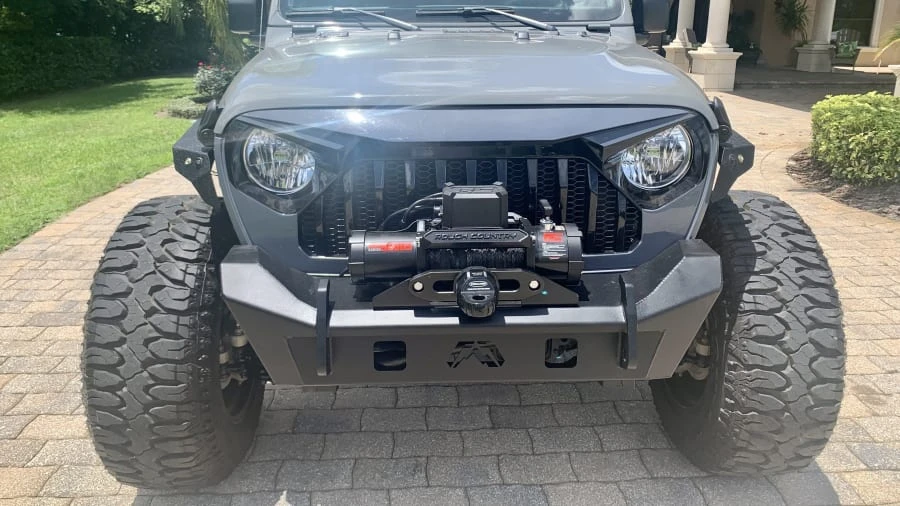 2019 Jeep JL Wrangler - Image 6 of 7