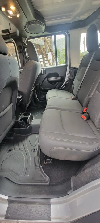 2019 Jeep JL Wrangler - Image 12 of 17