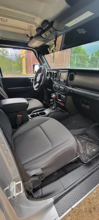 2019 Jeep JL Wrangler - Image 11 of 17