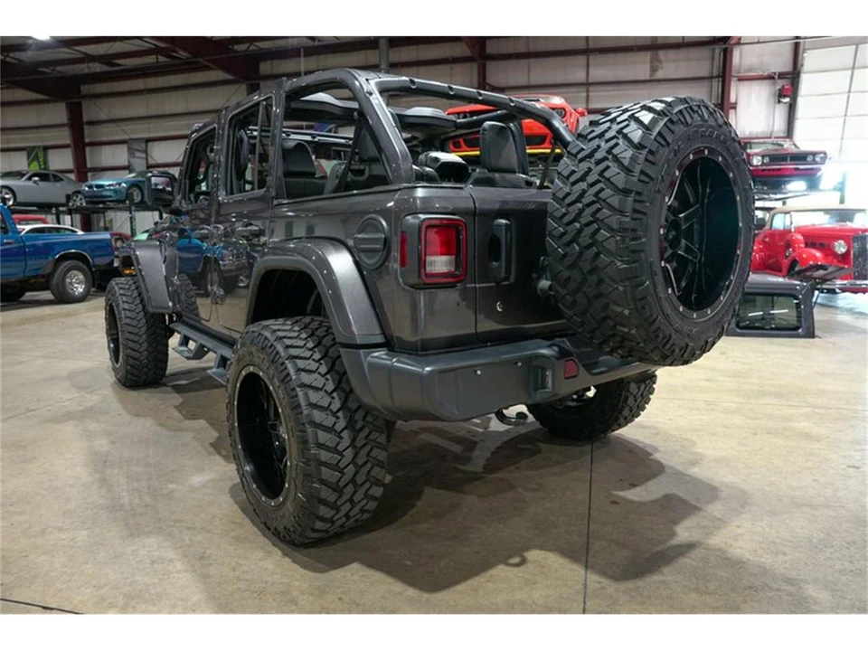 2019 Jeep JL Wrangler - Image 6 of 31