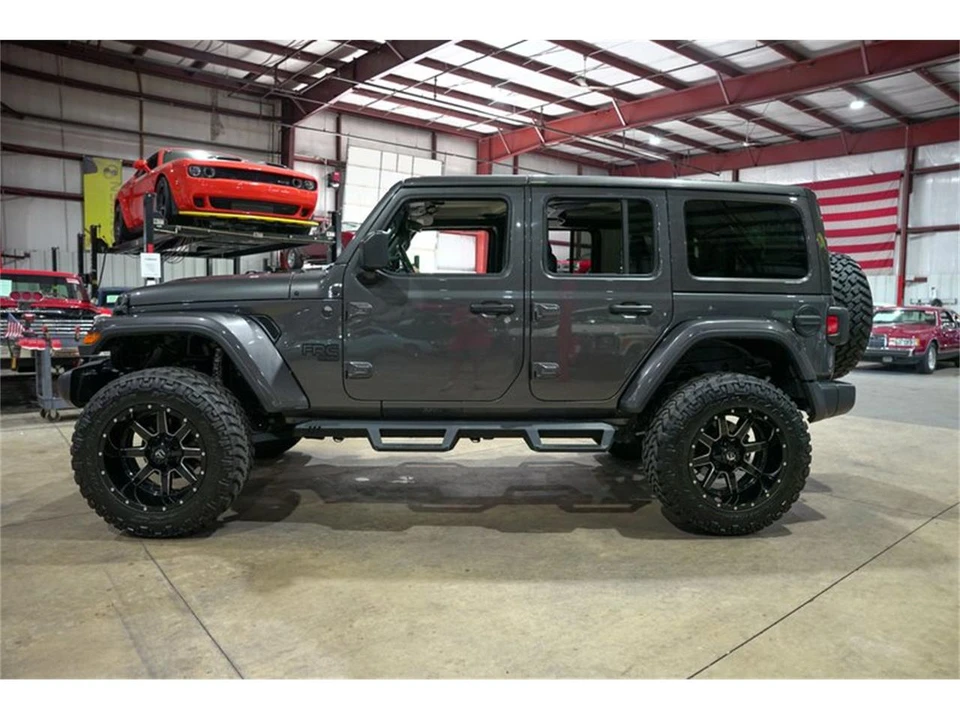 2019 Jeep JL Wrangler - Image 25 of 31