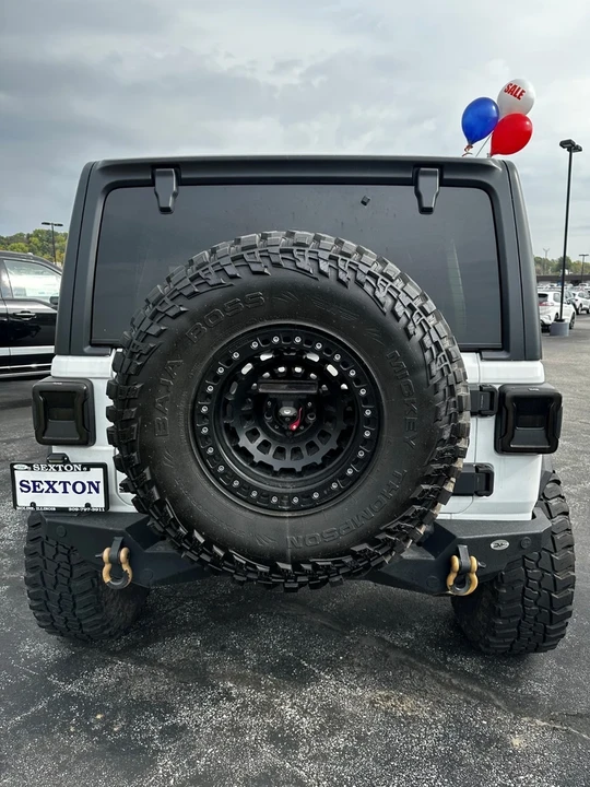 2019 Jeep JL Wrangler - Image 3 of 12