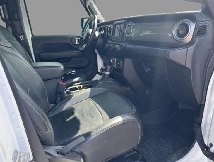 2019 Jeep JL Wrangler - Image 11 of 12