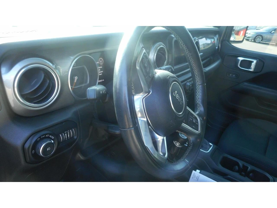 2019 Jeep JL Wrangler - Image 5 of 12