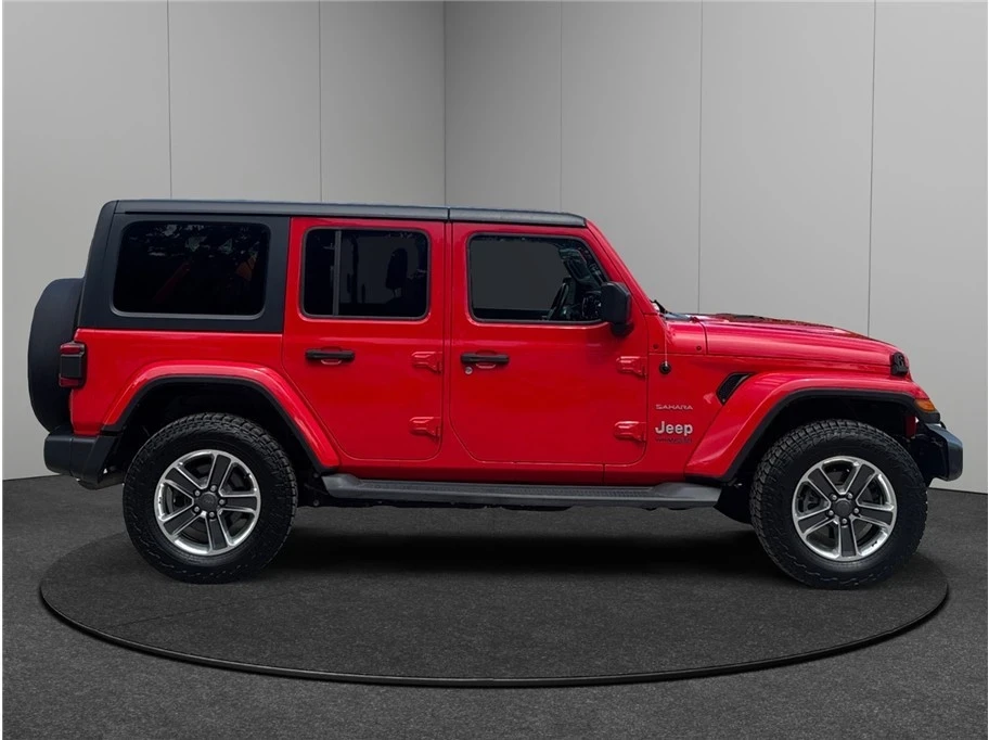 2019 Jeep JL Wrangler - Image 10 of 21