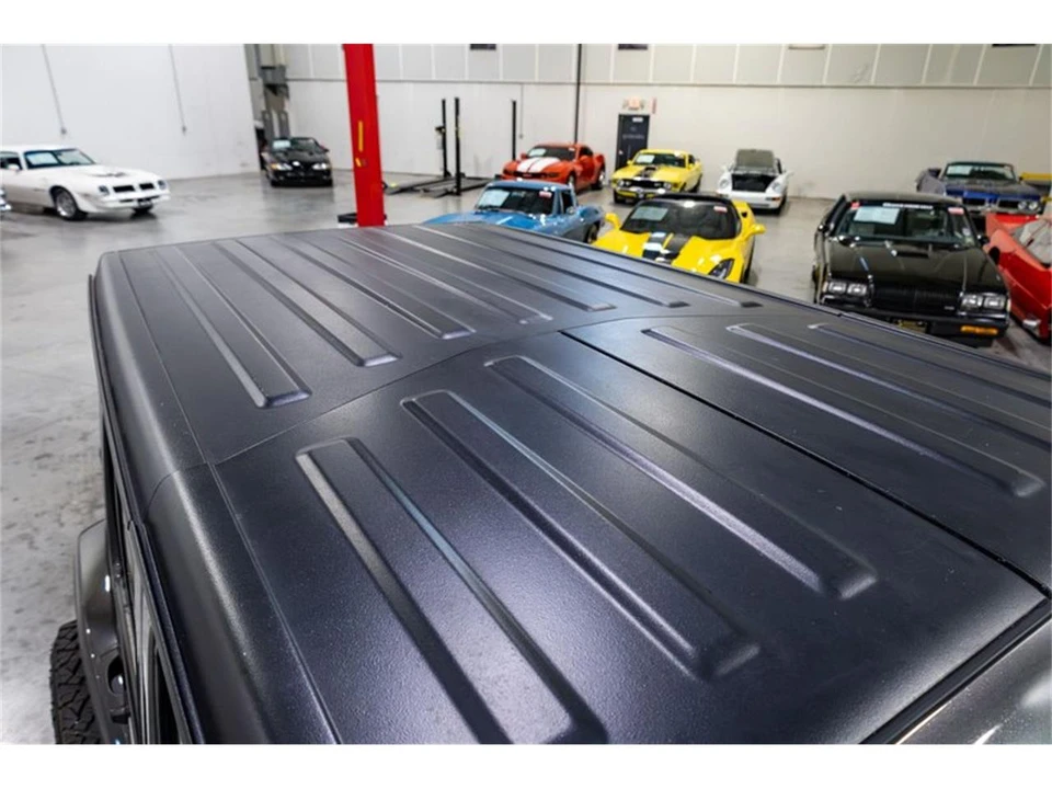 2019 Jeep JL Wrangler - Image 27 of 31