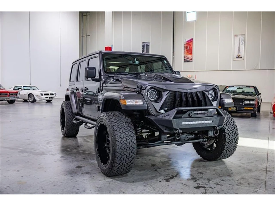 2019 Jeep JL Wrangler - Image 25 of 31