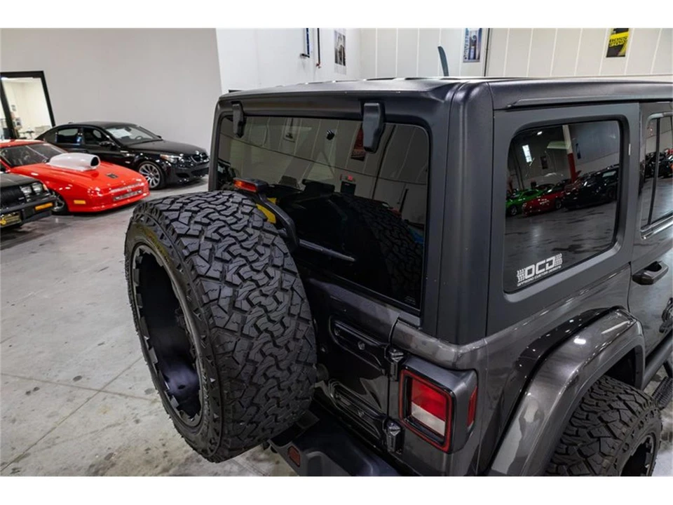 2019 Jeep JL Wrangler - Image 28 of 31