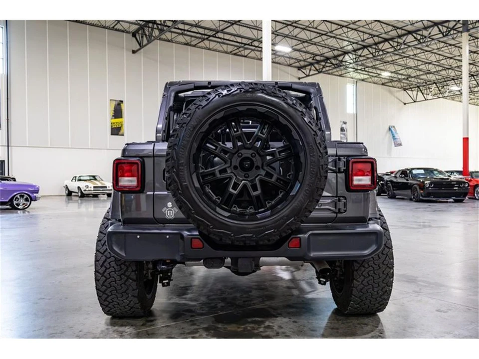 2019 Jeep JL Wrangler - Image 6 of 31