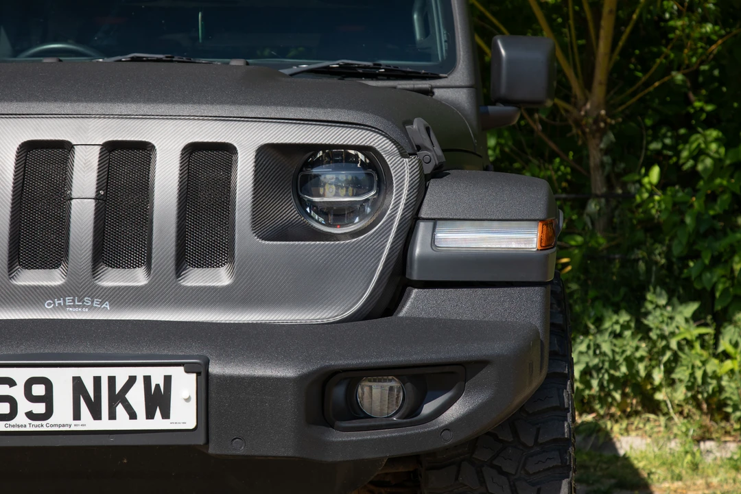 2019 Jeep JL Wrangler - Image 14 of 31