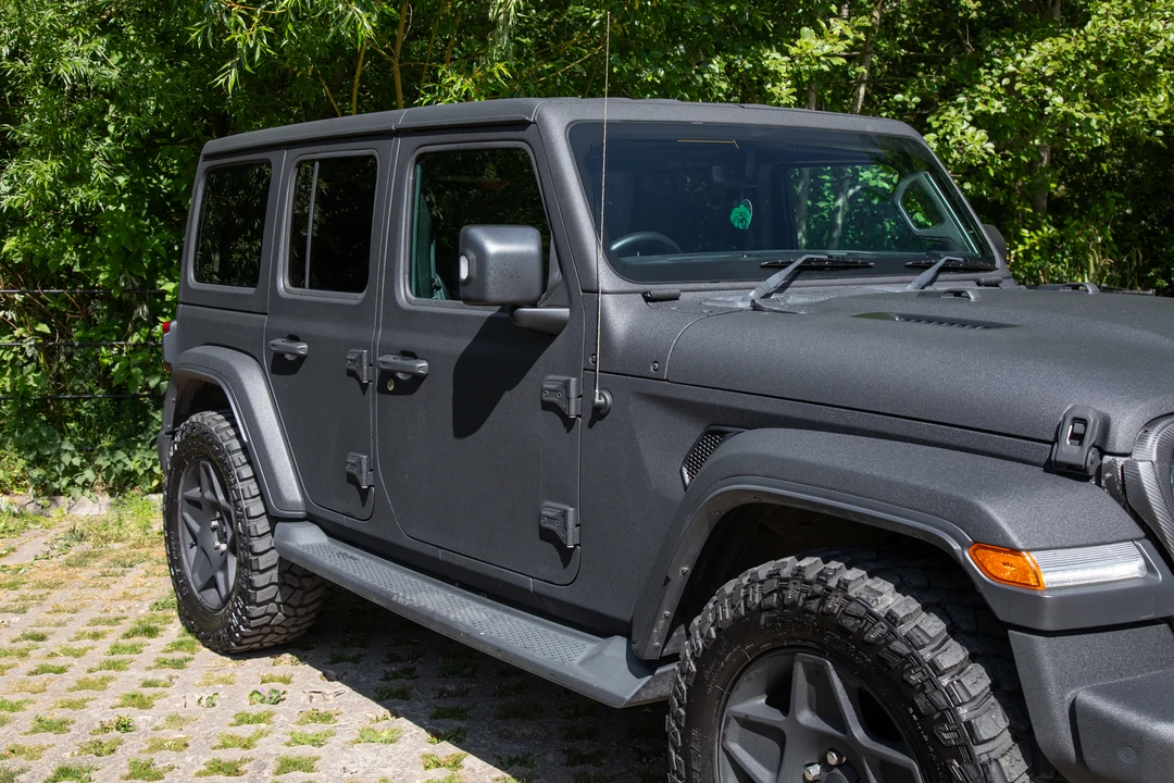 2019 Jeep JL Wrangler - Image 22 of 31