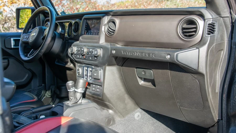 2019 Jeep JL Wrangler - Image 7 of 31