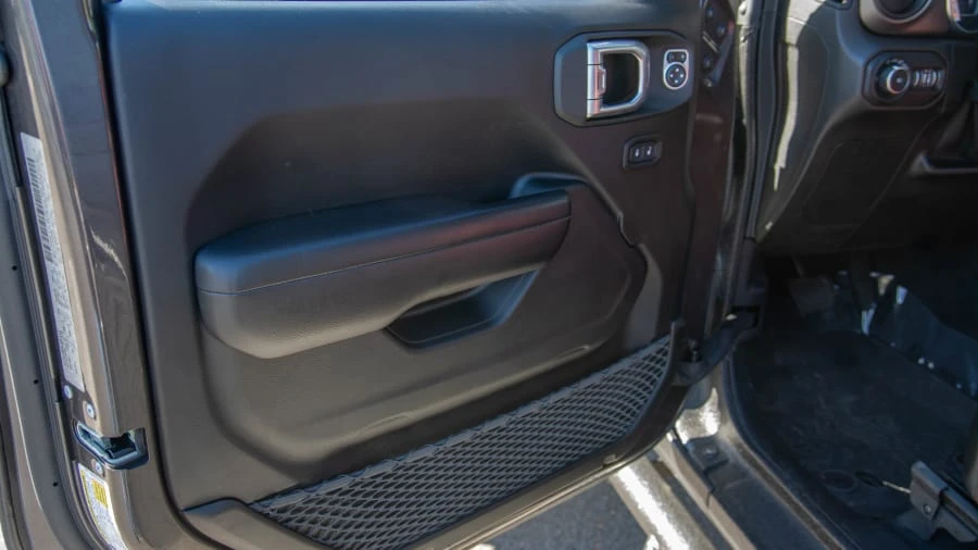 2019 Jeep JL Wrangler - Image 22 of 31