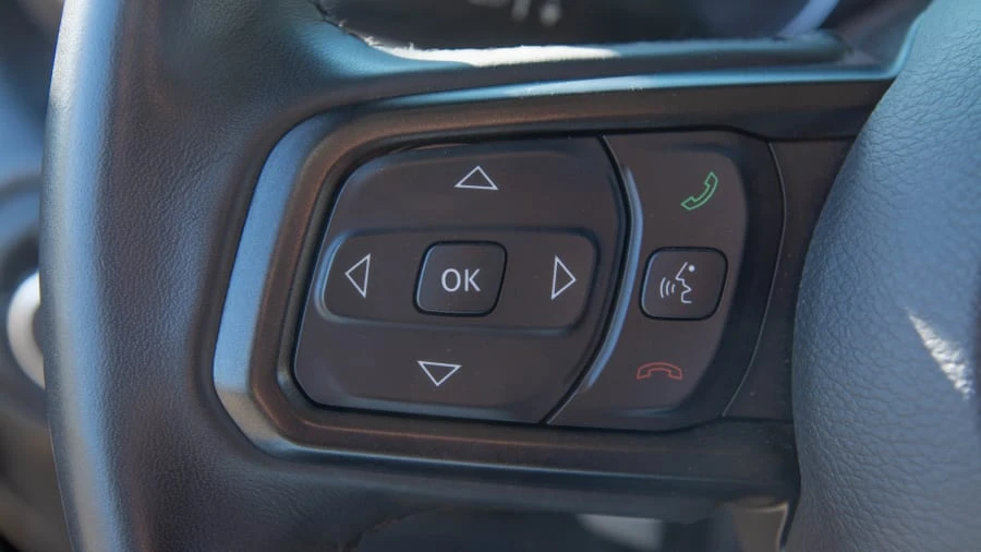 2019 Jeep JL Wrangler - Image 24 of 31
