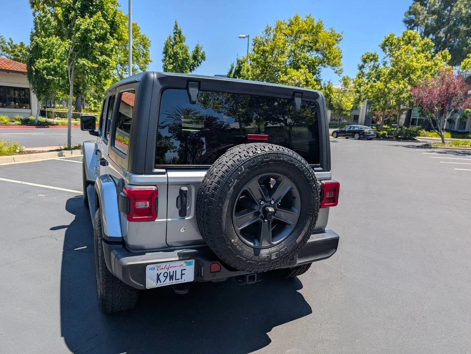 2019 Jeep JL Wrangler - Image 4 of 8