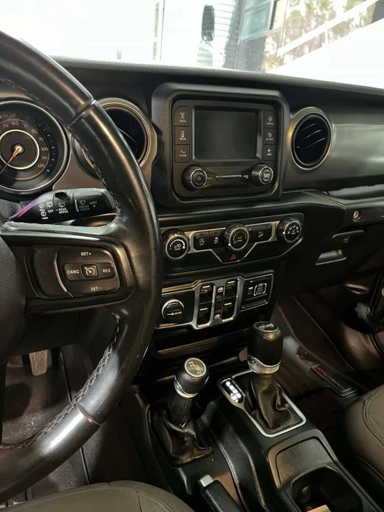 2019 Jeep JL Wrangler - Image 7 of 19