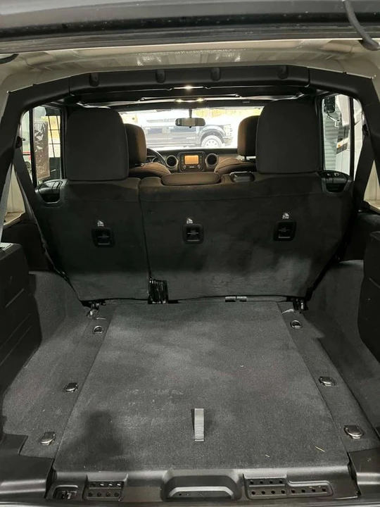 2019 Jeep JL Wrangler - Image 6 of 19