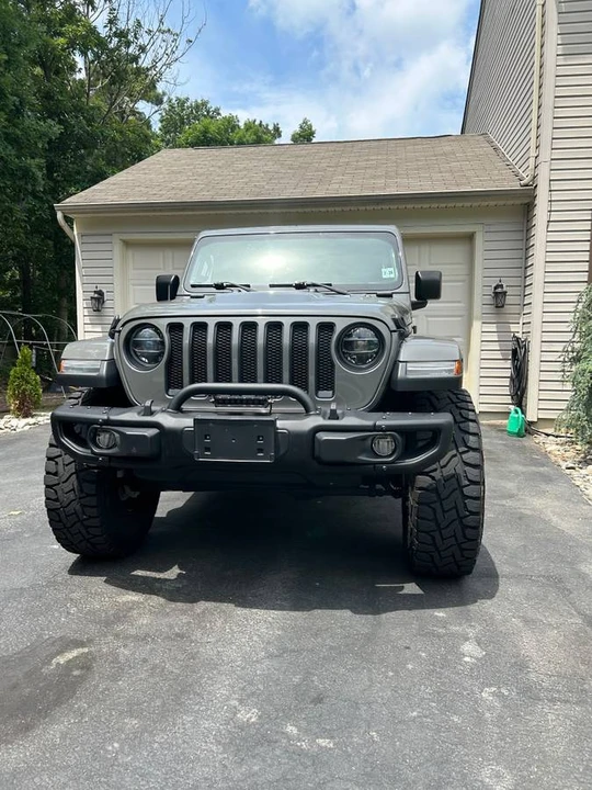 2019 Jeep JL Wrangler - Image 6 of 8