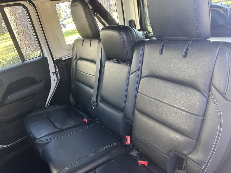2019 Jeep JL Wrangler - Image 7 of 8