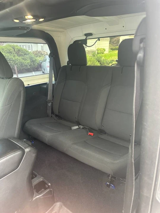 2019 Jeep JL Wrangler - Image 11 of 12