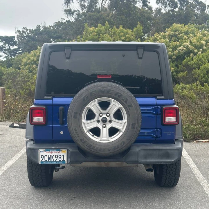 2019 Jeep JL Wrangler - Image 6 of 12