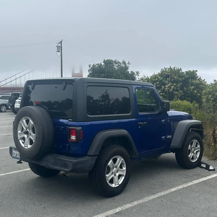 2019 Jeep JL Wrangler - Image 5 of 12