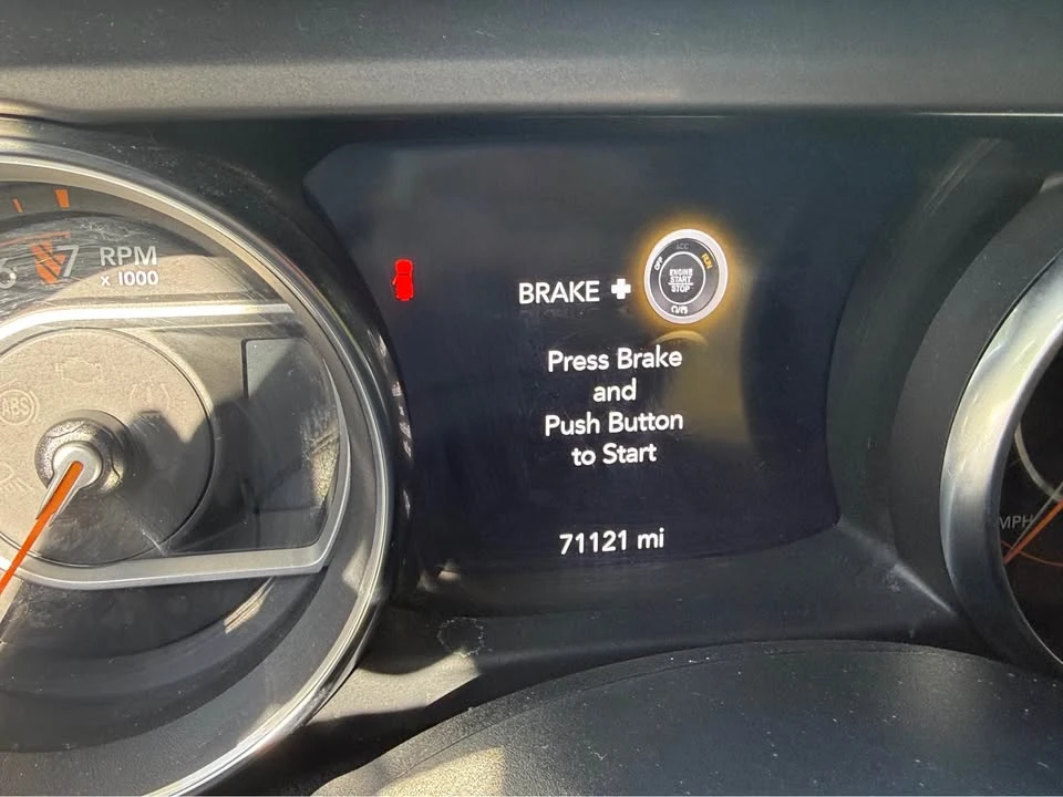 2019 Jeep JL Wrangler - Image 7 of 11
