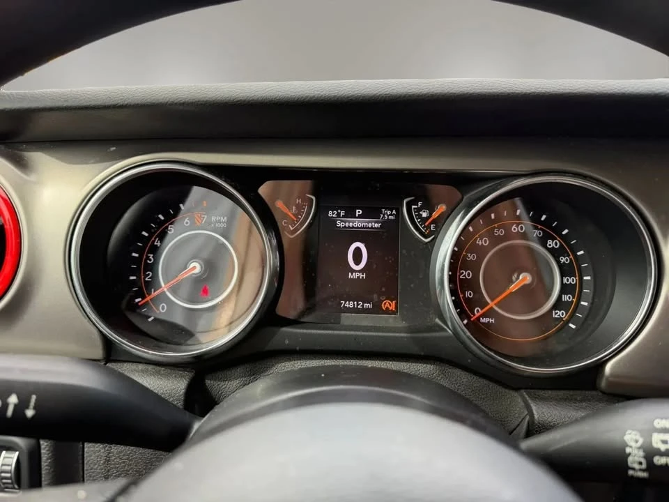 2019 Jeep JL Wrangler - Image 13 of 17