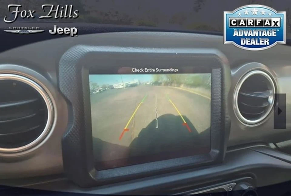 2019 Jeep JL Wrangler - Image 19 of 20