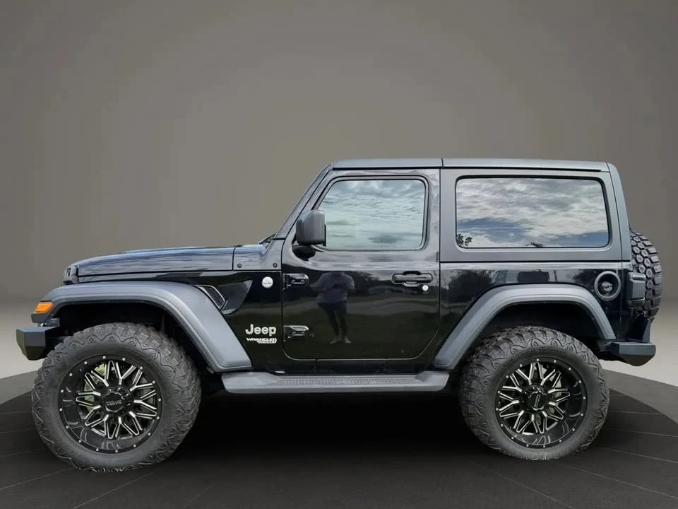 2019 Jeep JL Wrangler - Image 2 of 17