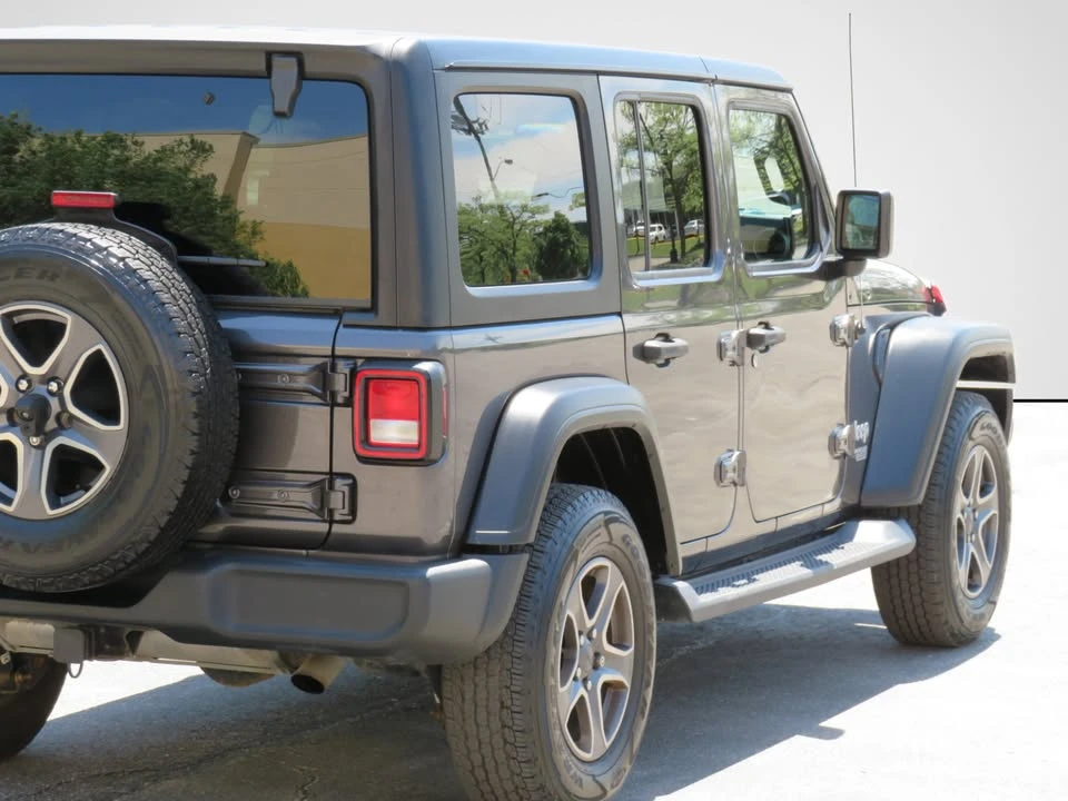 2019 Jeep JL Wrangler - Image 4 of 20