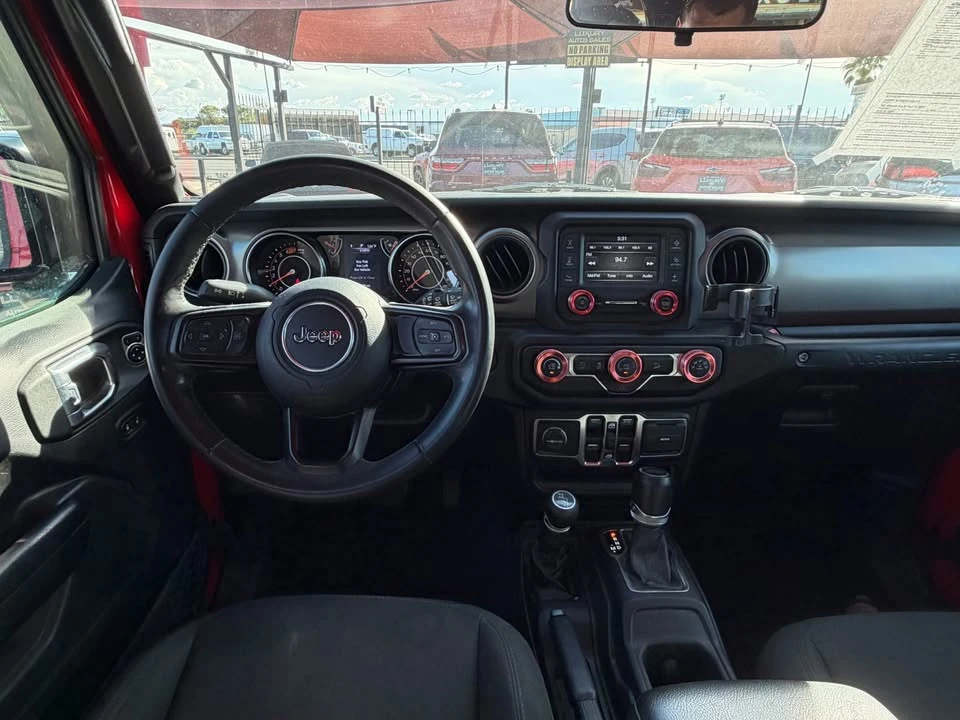 2019 Jeep JL Wrangler - Image 2 of 5