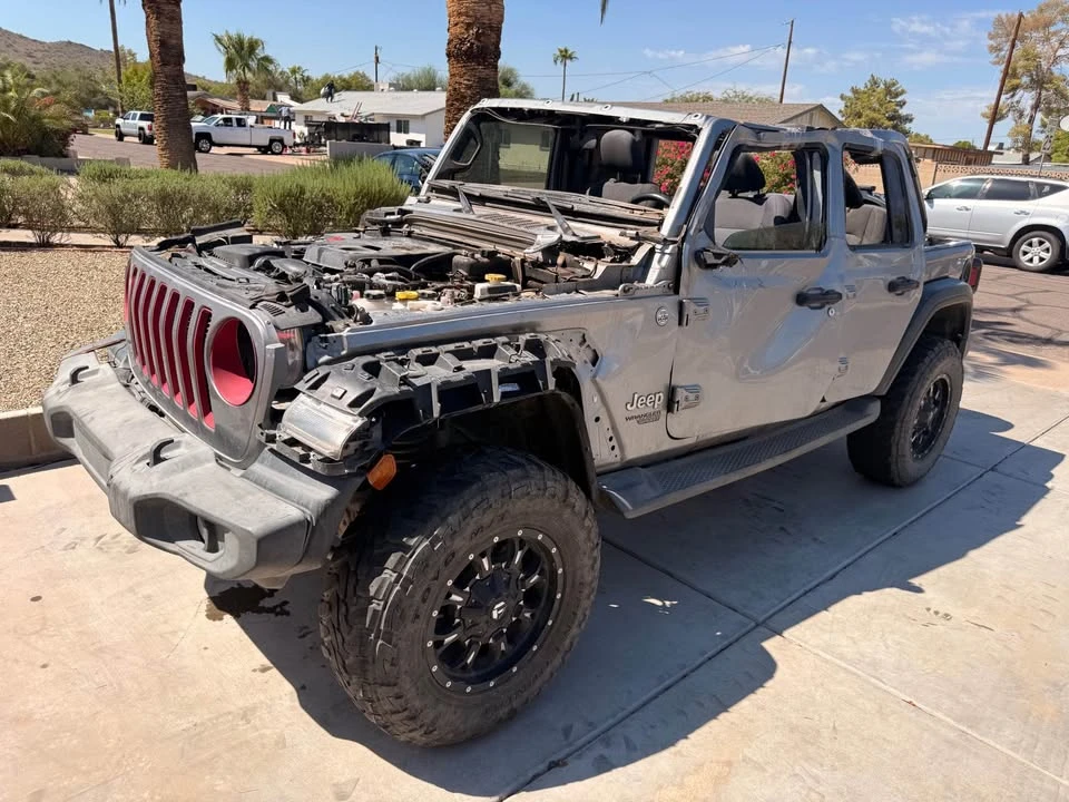 2019 Jeep JL Wrangler - Image 3 of 3